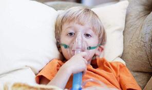 青少年过敏性哮喘常见的发病原因是什么
