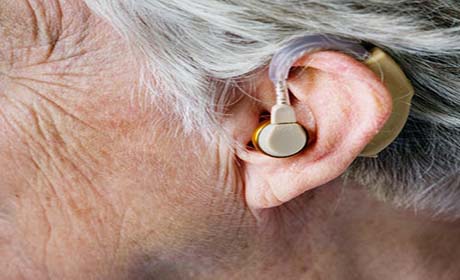 耳鸣究竟是什么原因引起的，如何护理呢?