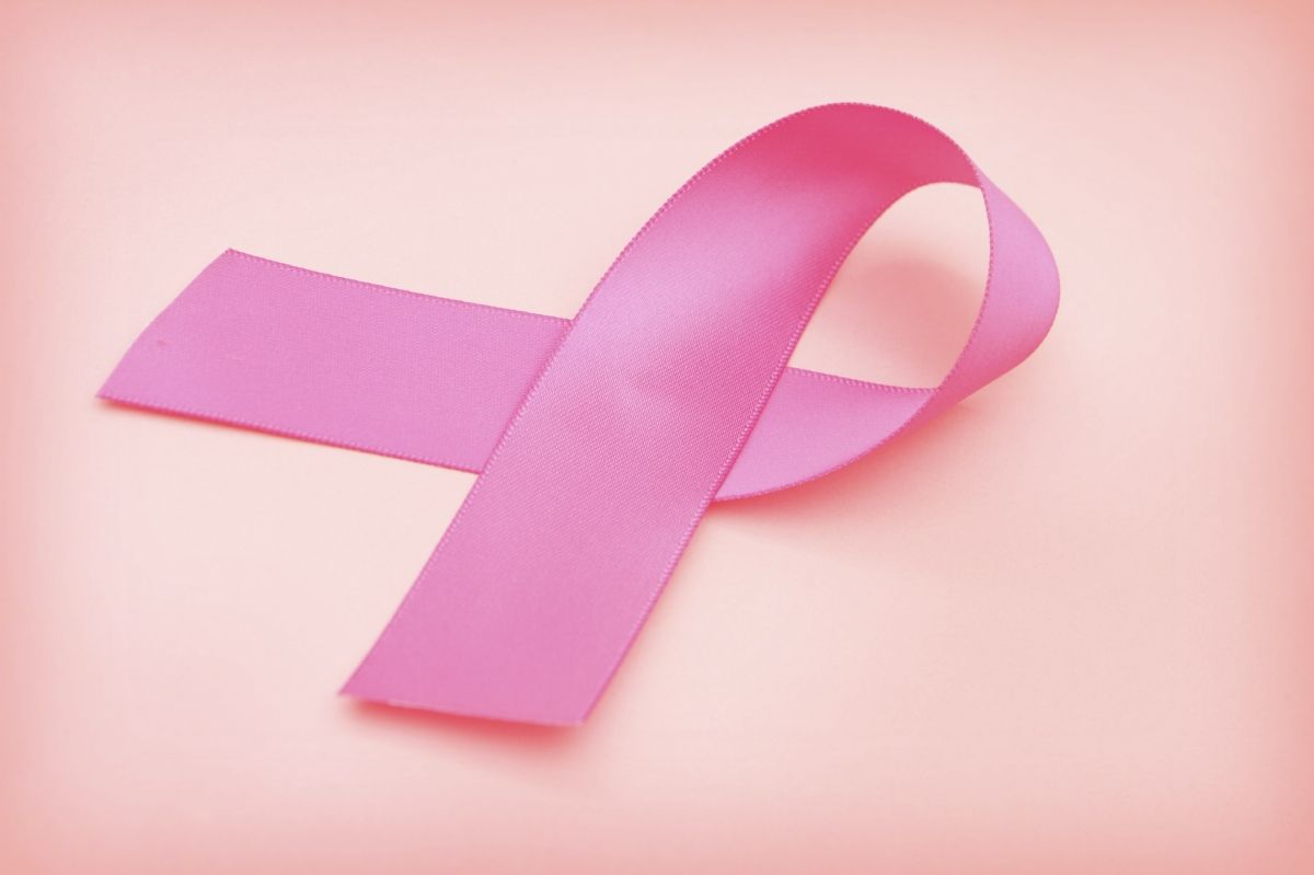 乳腺纤维瘤有哪些类型？对人体健康又有哪些危害你知道吗？