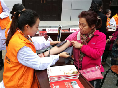 西安华都妇产医院呵护女性健康义诊活动顺利开展