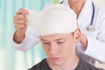 脑外伤黄金恢复期的护理方法有哪些？ 治疗脑外伤的方法有哪些见效较快？