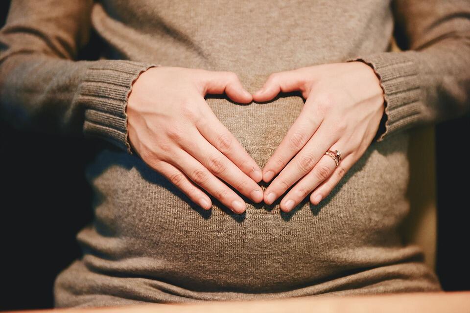 【医生解答】女性不孕不育如何预防？让每个家庭都能增添一位新成员