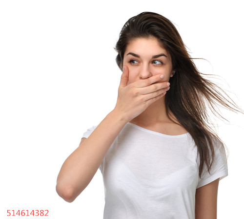口臭是怎么回事？洗牙能除口臭吗？