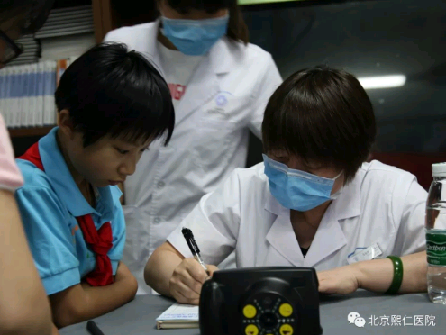 做不了近视手术的青少年，还有别的方法吗？