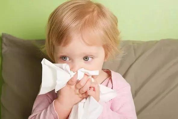 夏季过敏性哮喘易发作，我们应该如何预防？