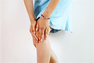 膝盖疼痛如何判断是不是滑膜炎呢?鲁业东医生教你自测