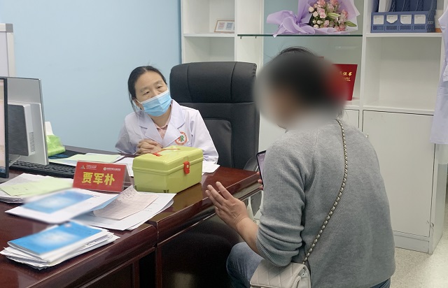 【会诊日】贾军朴教授在合肥天使儿童医院联合会诊，助力儿童健康成长！