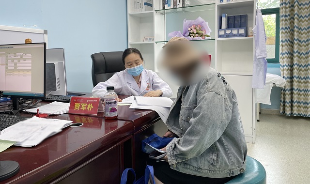 【会诊日】贾军朴教授在合肥天使儿童医院联合会诊，助力儿童健康成长！