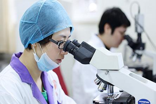 钦州三代试管婴儿医院如何选？定准这些方面就行