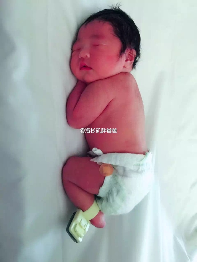 怎么样美国生孩子_在美国生下孩子_在美国生子到底怎样
