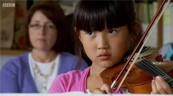 去美国生小孩要多少钱_去美国生小孩的好处_去美国生孩子需要有多少资产
