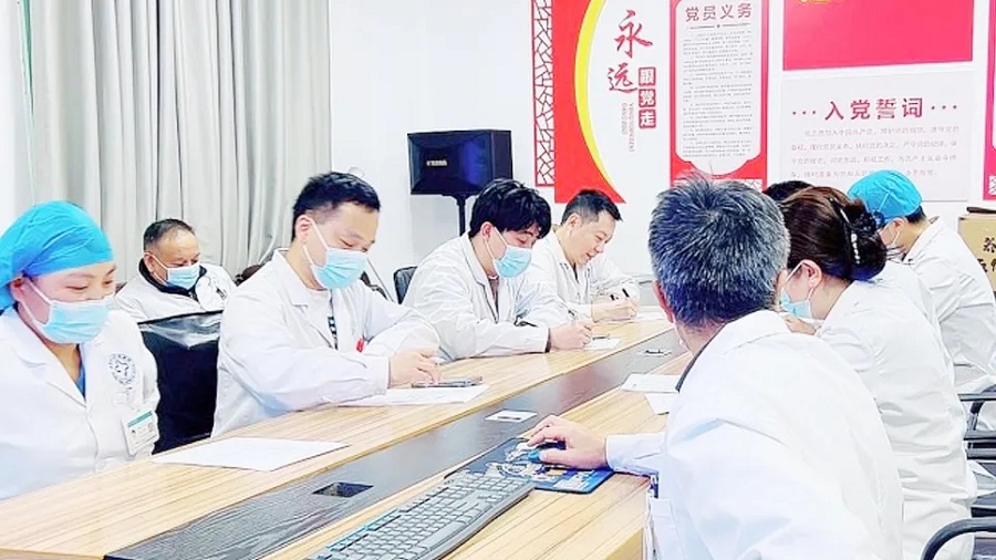 筑牢醫(yī)療靠譜防線丨我院開展多重耐藥菌感染與控制培訓