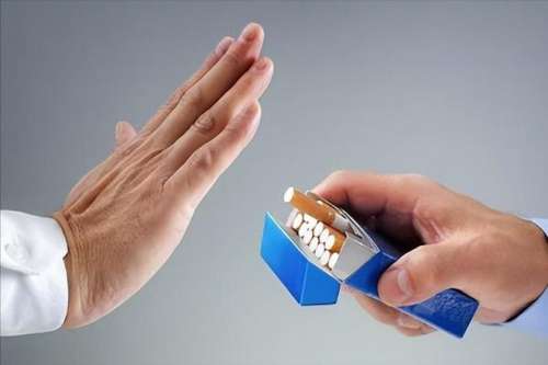  北京消化內(nèi)科的醫(yī)院排名榜 有胃潰瘍還可以抽煙嗎？